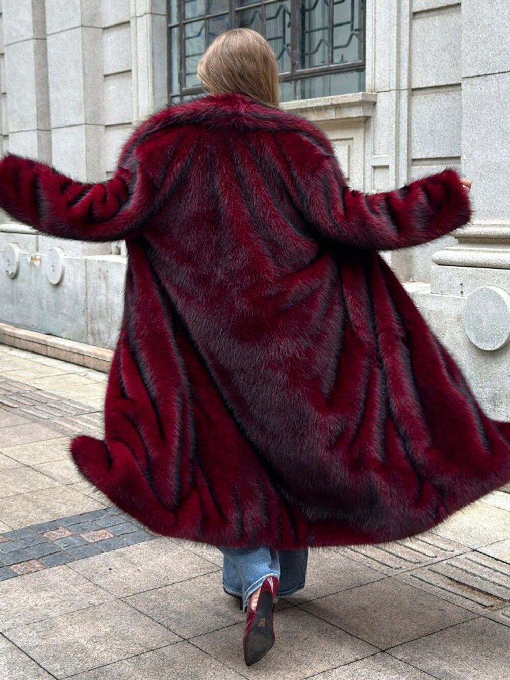 Burgundy Loose Women's Shawl Collared Belted Faux Fur Jacket - Picture 2 of 4